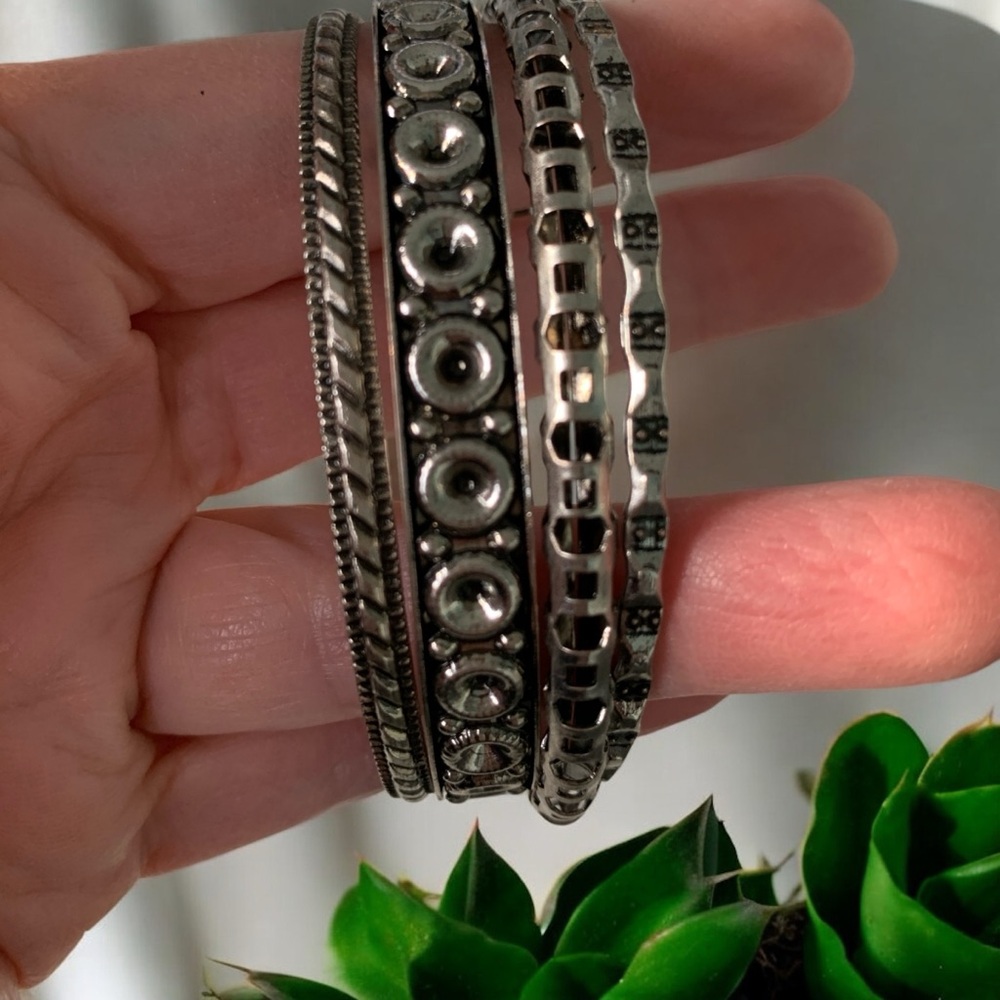 Silver Tone Bangle Bracelet Set